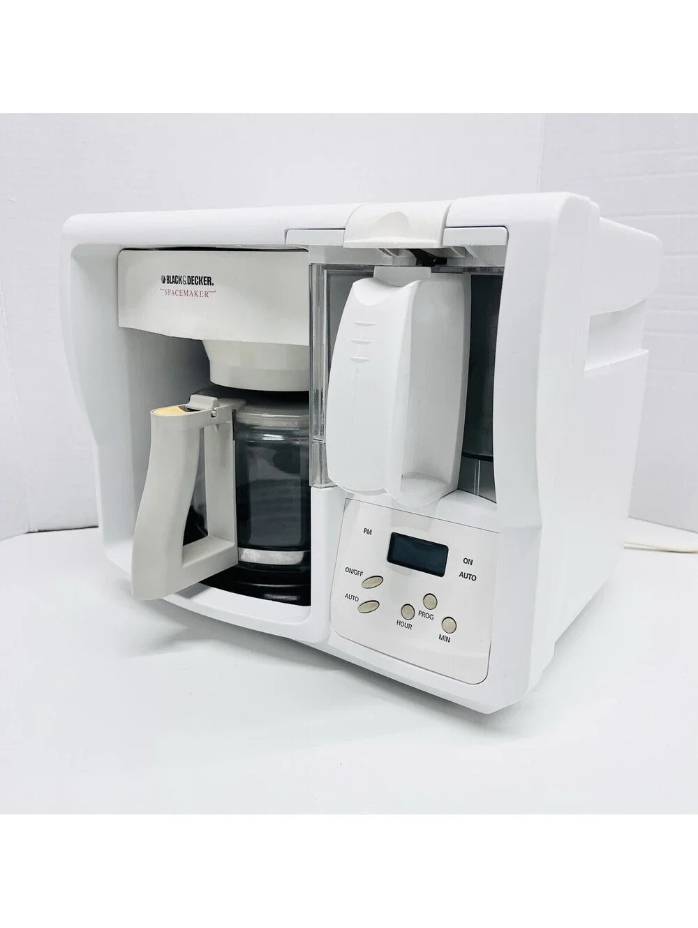 Black & Decker space maker cabinet mount 12 cup Coffee Maker ODC325N Type 1